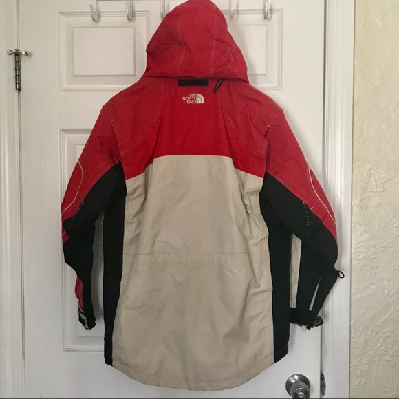 The North Face GORE TEX Mountain Jacket - Picture 4 of 15